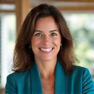 Imagen de perfil de Elena Durán, Consultora Principal de Operaciones y Producto